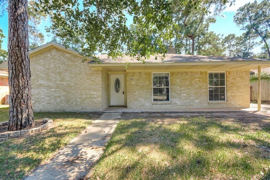 Property photo for 9611 Landry Boulevard, Spring, TX