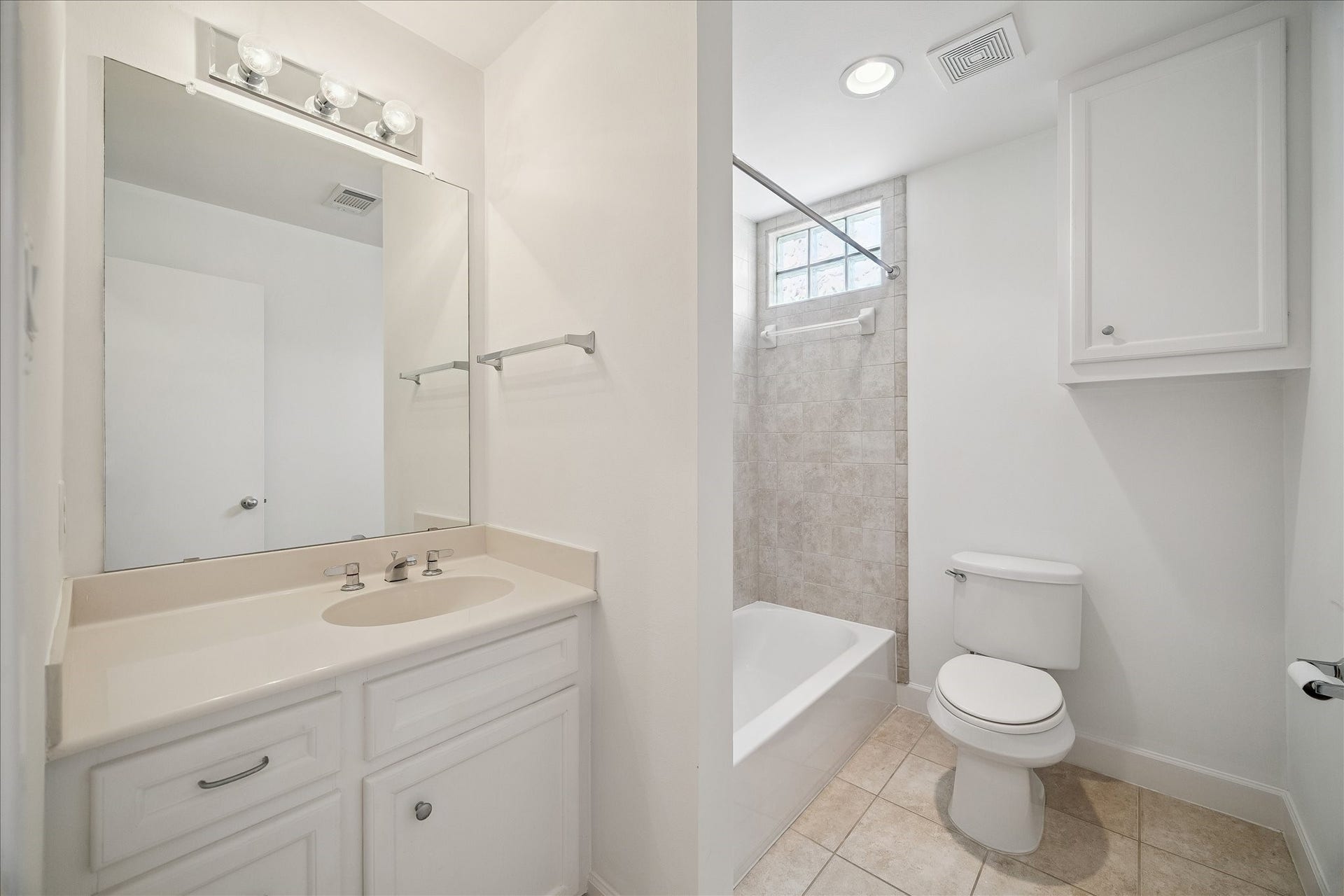 648 Westcross Street, #303, Houston, TX 77018 648 Westcross Street, #303, Houston, TX 77018