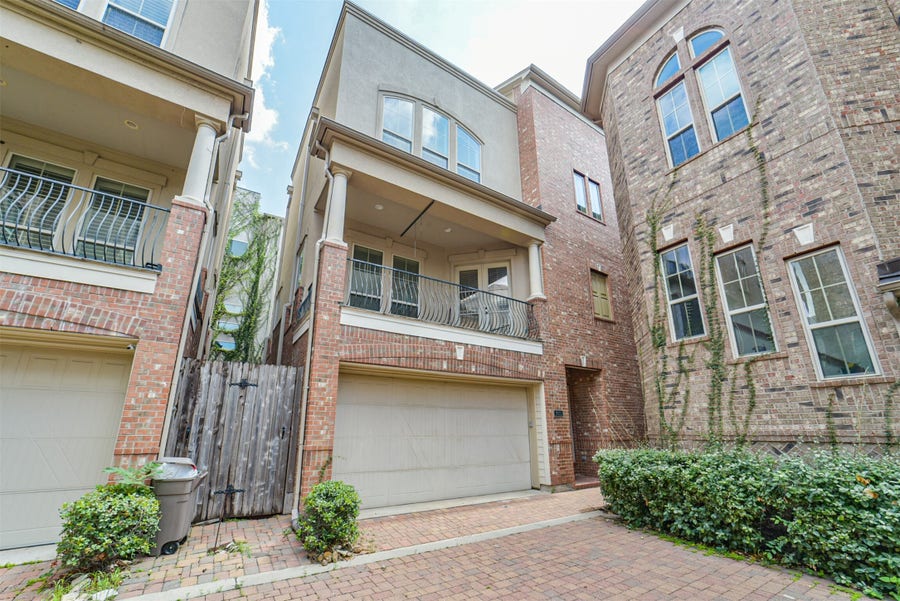 Property photo for 1833 Oakdale Street, Houston, TX