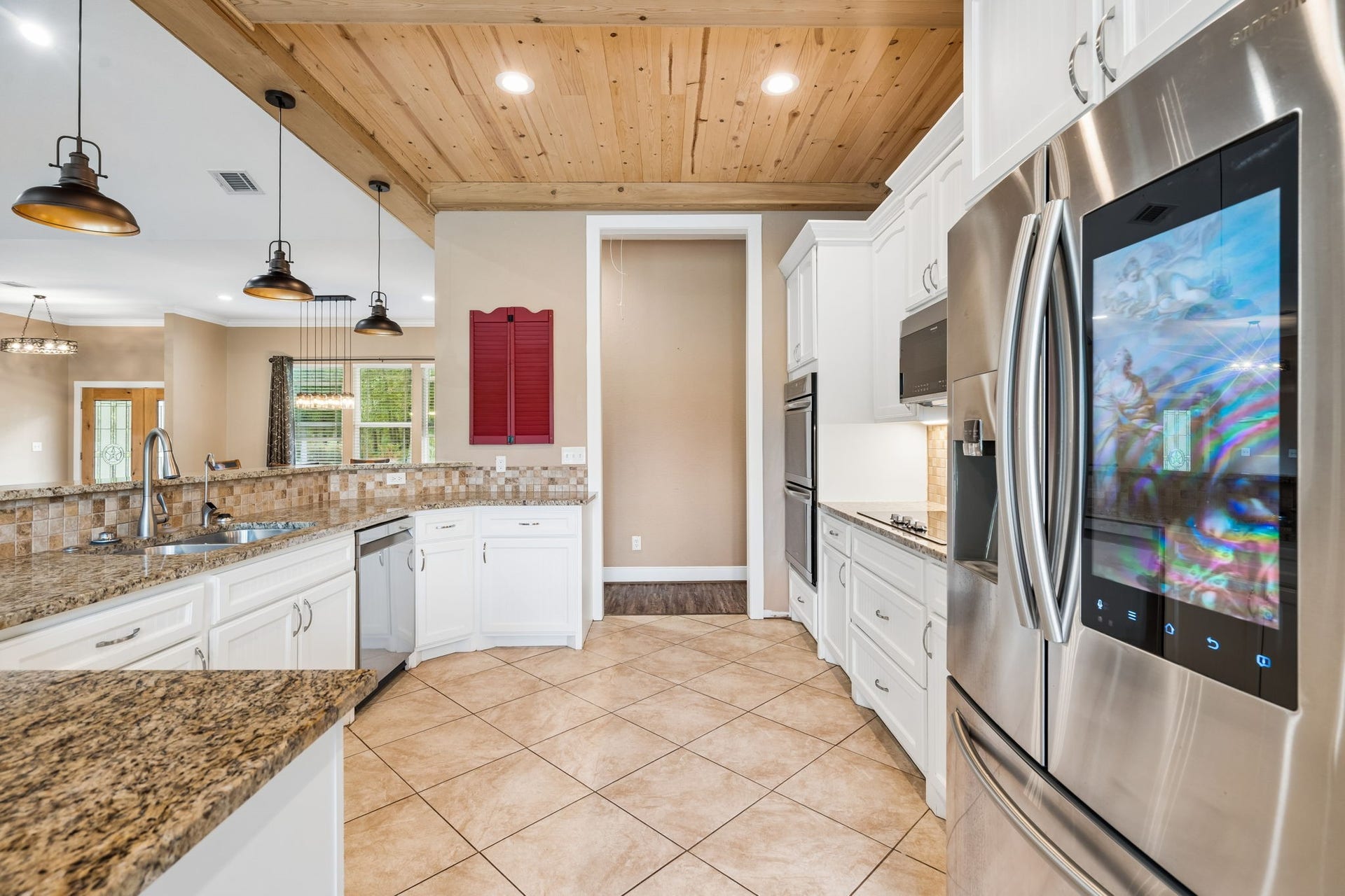 12225 High Fire Road, Montgomery, TX 77356 Plenty of cabinet space
