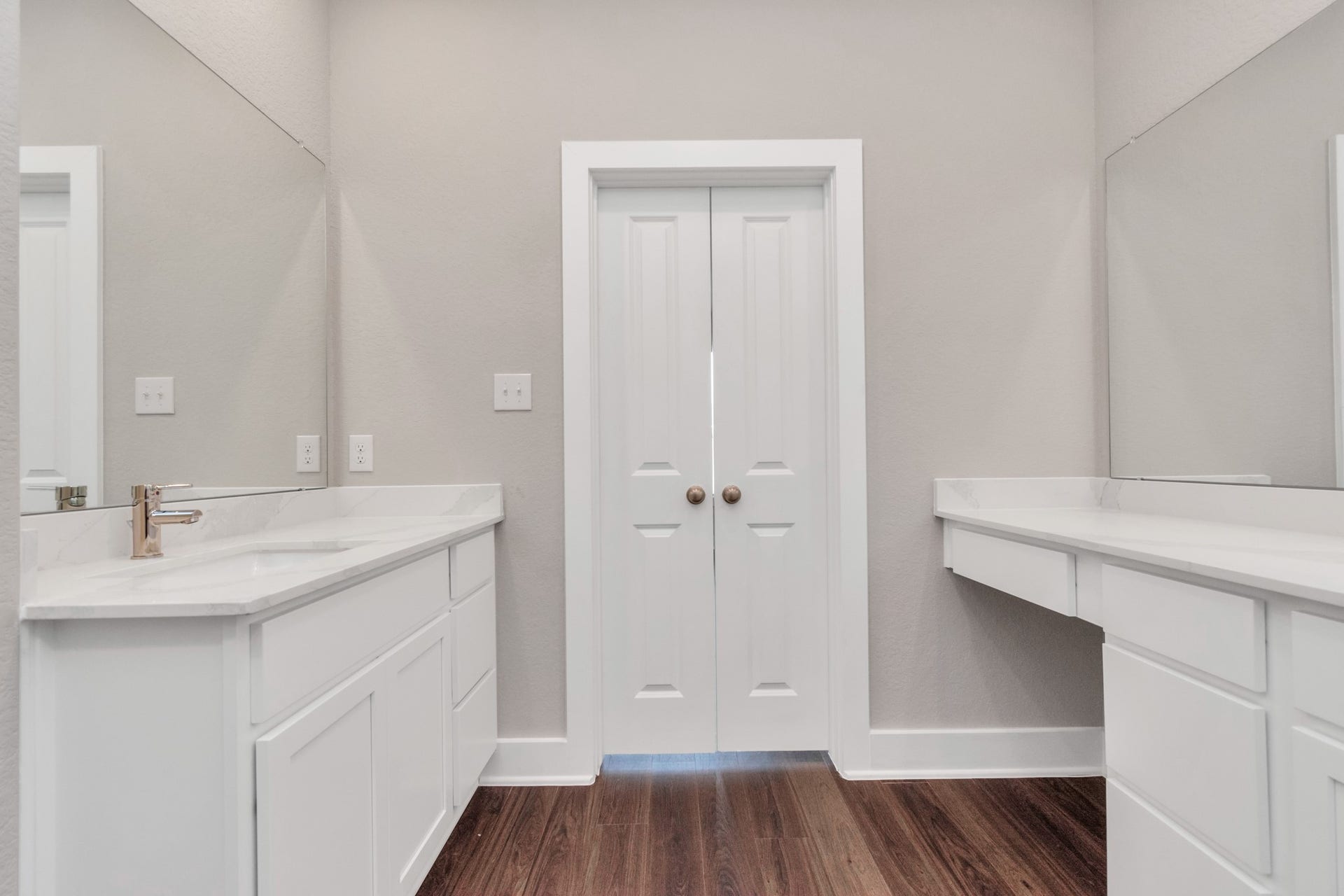 1233 Scarlet Creek Drive, Rosharon, TX 77583 1233 Scarlet Creek Drive, Rosharon, TX 77583