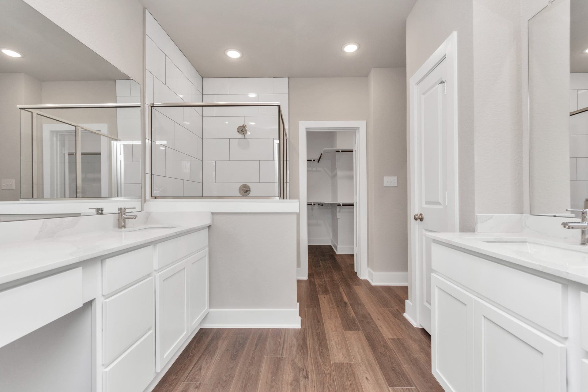 1233 Scarlet Creek Drive, Rosharon, TX 77583 1233 Scarlet Creek Drive, Rosharon, TX 77583