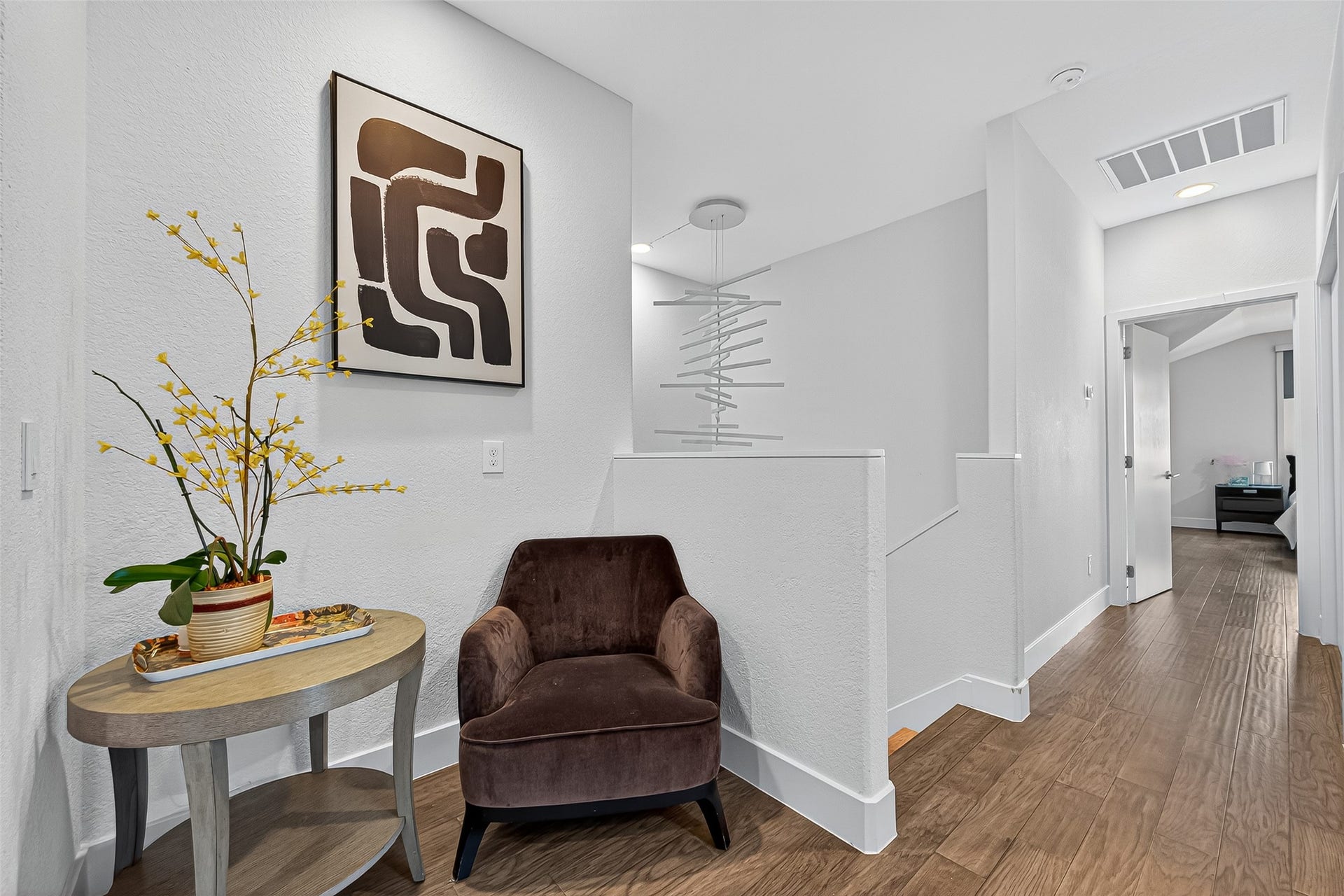 10021 Hillside Bayou Drive, Houston, TX 77080 10021 Hillside Bayou Drive, Houston, TX 77080