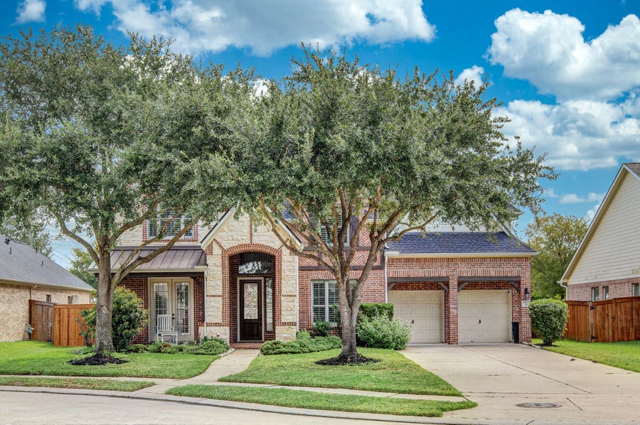 Property photo for 19507 Gladewater Court, Cypress, TX
