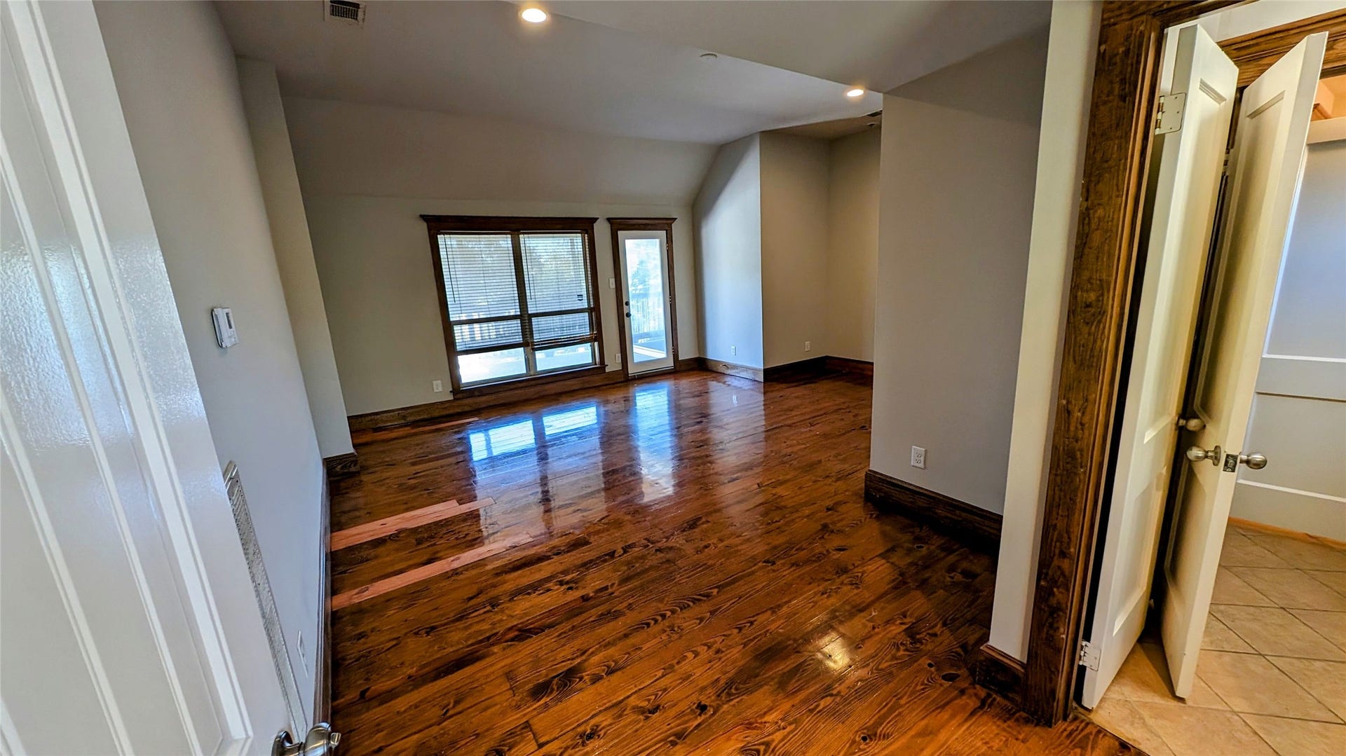 702 Paschall Street, #B, Houston, TX 77009