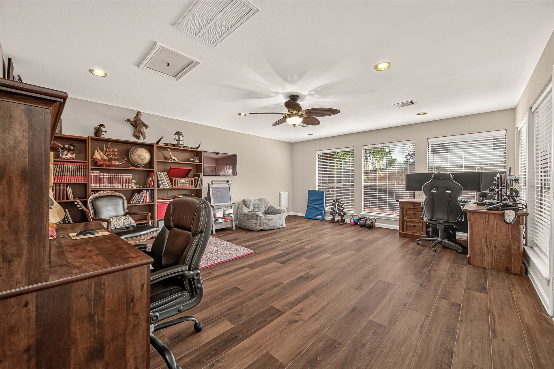 7522 Cavesson Drive, Cypress, TX 77433