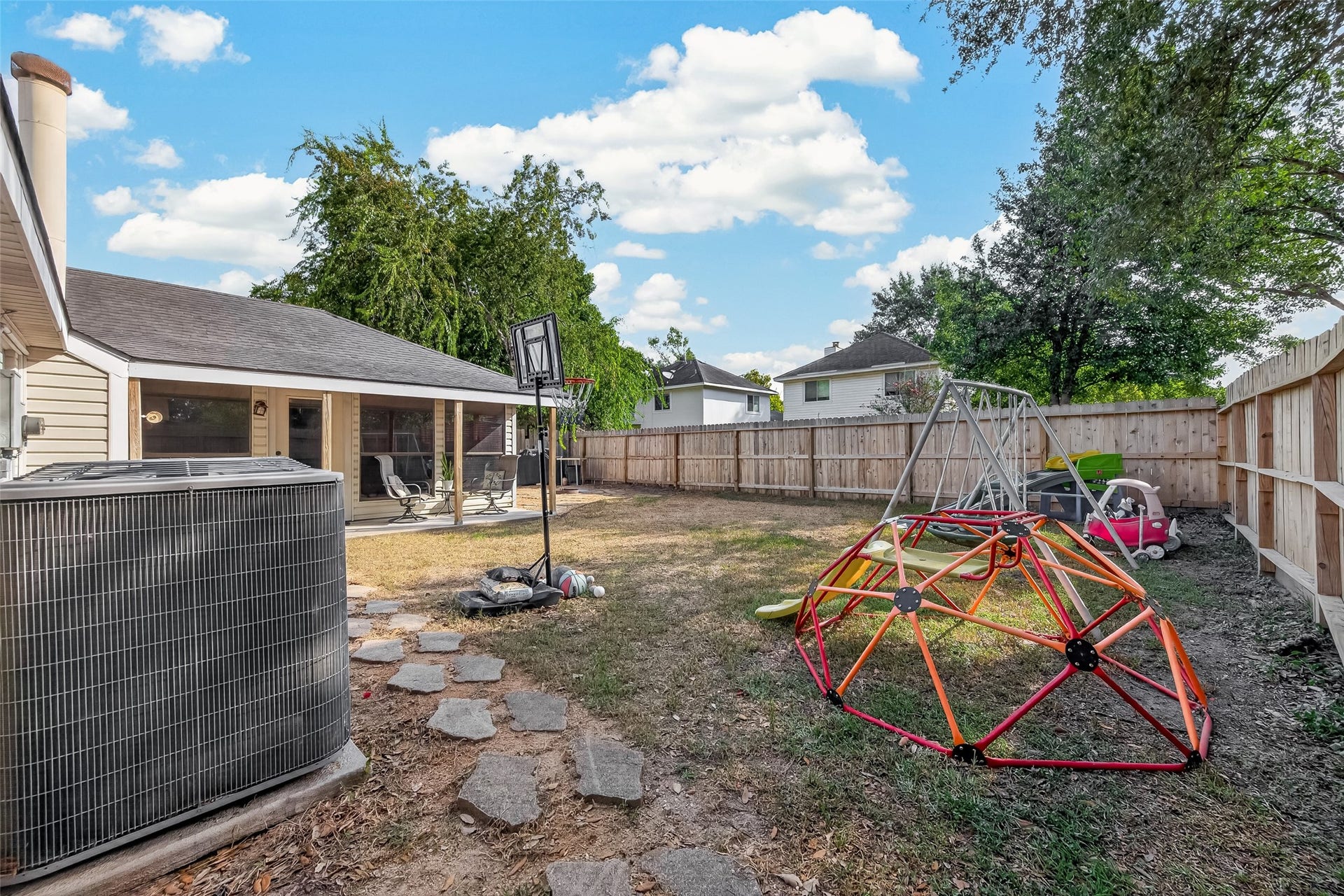 7522 Cavesson Drive, Cypress, TX 77433