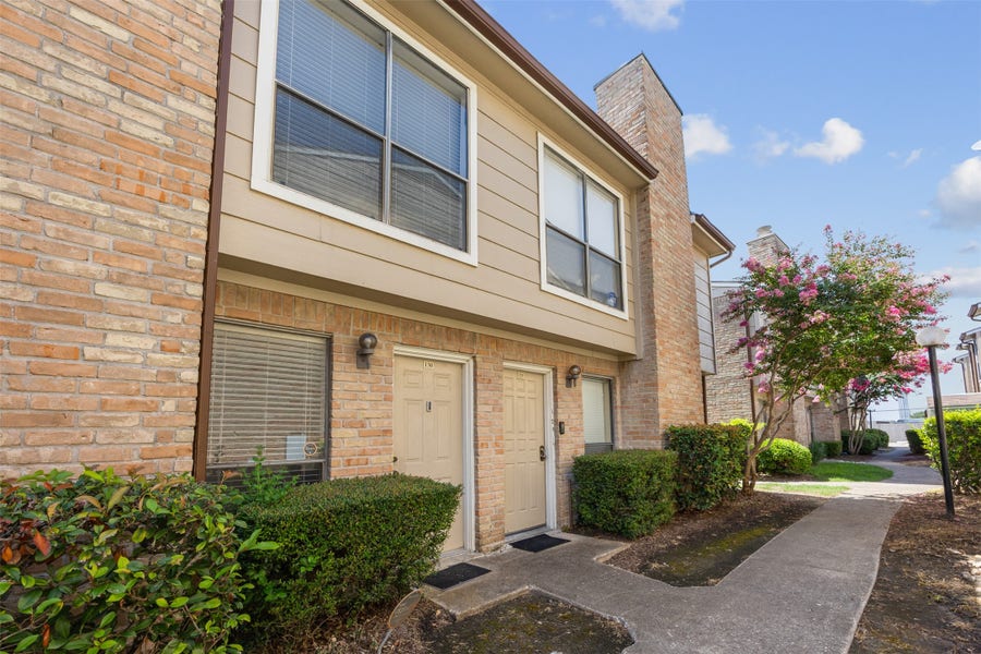 Property photo for 2100 Wilcrest Drive, #130, Houston, TX