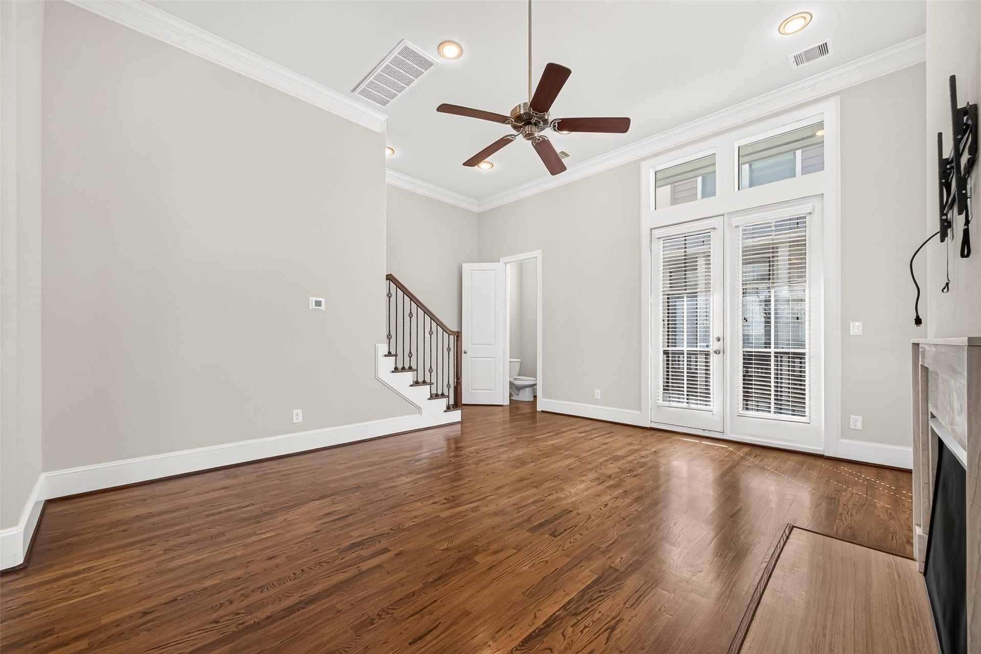 3231 Maxroy Street, #A, Houston, TX 77008 3231 Maxroy Street, #A, Houston, TX 77008