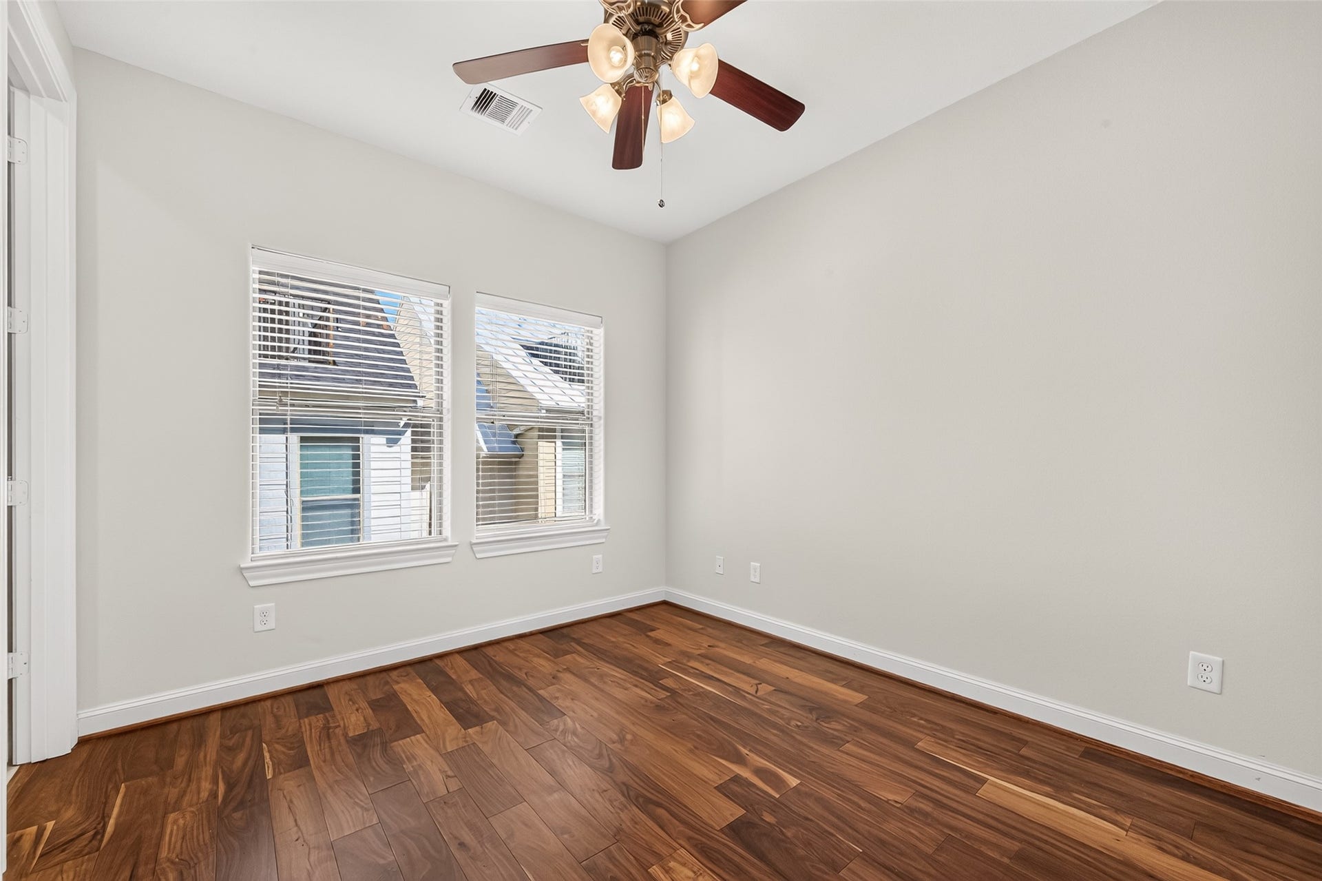 3231 Maxroy Street, #A, Houston, TX 77008 3231 Maxroy Street, #A, Houston, TX 77008