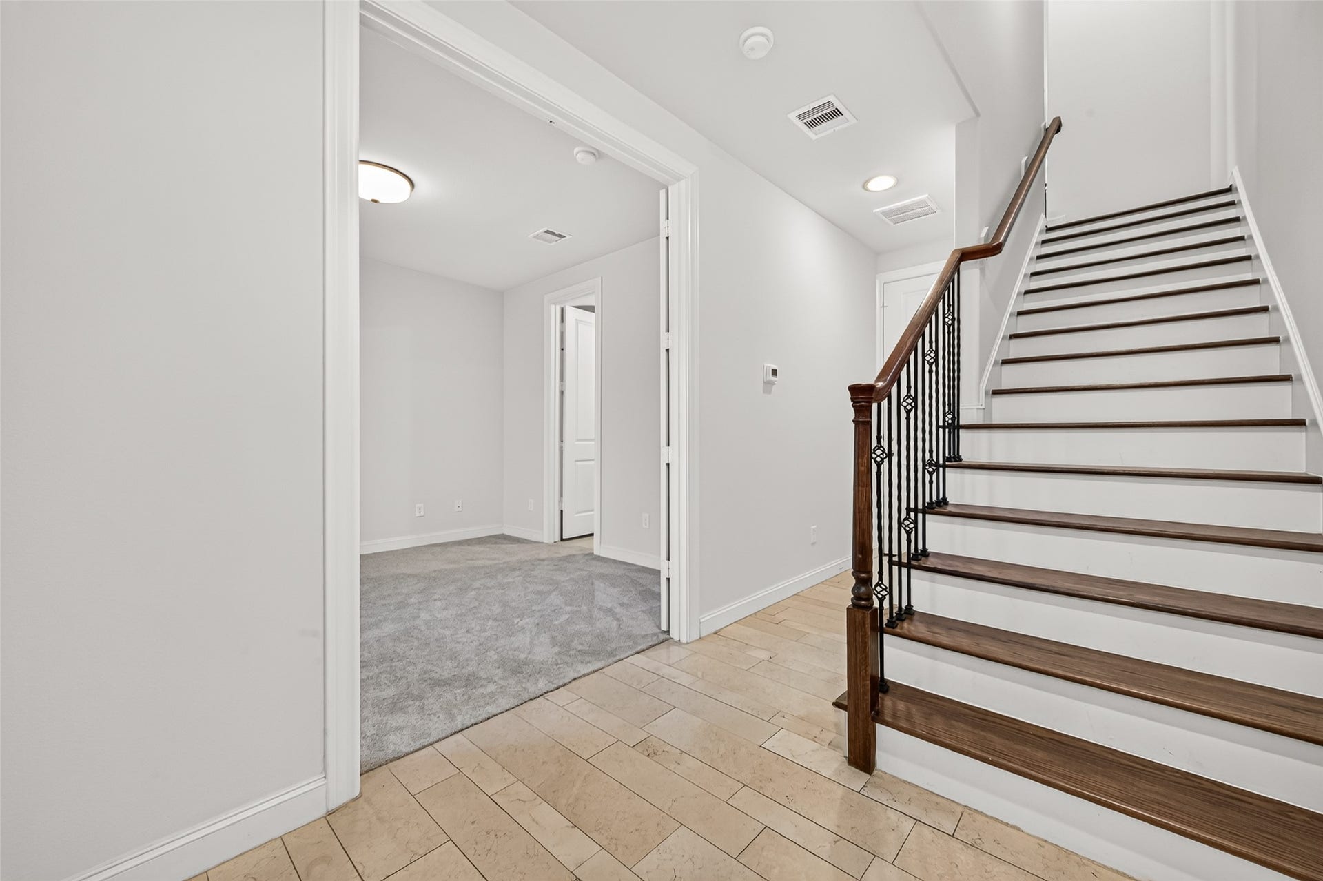 3231 Maxroy Street, #A, Houston, TX 77008 3231 Maxroy Street, #A, Houston, TX 77008