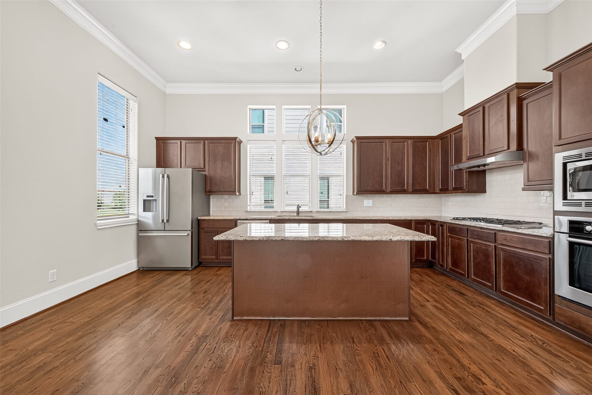 3231 Maxroy Street, #A, Houston, TX 77008 3231 Maxroy Street, #A, Houston, TX 77008