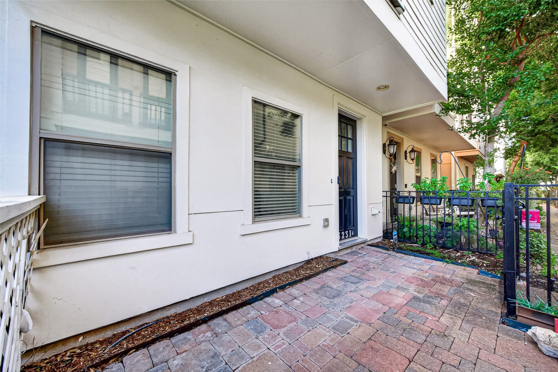 3231 Maxroy Street, #A, Houston, TX 77008 3231 Maxroy Street, #A, Houston, TX 77008