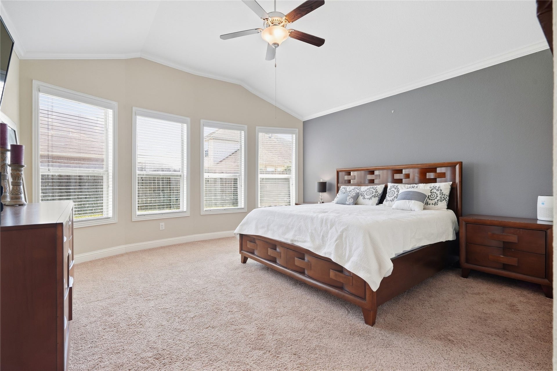 406 Stockport Drive, League City, TX 77573 Primary Bedroom