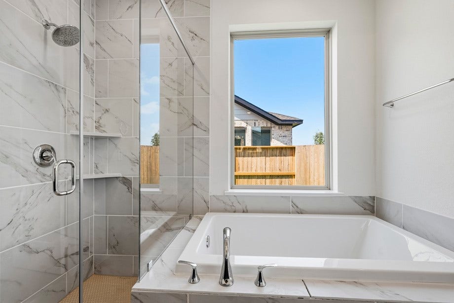6435 Redwood Forest Drive, Manvel, TX 77578 Relaxing Retreat with Natural Light