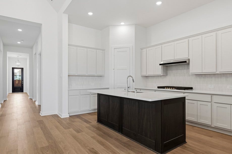6435 Redwood Forest Drive, Manvel, TX 77578 Open-floor plan Kitchen