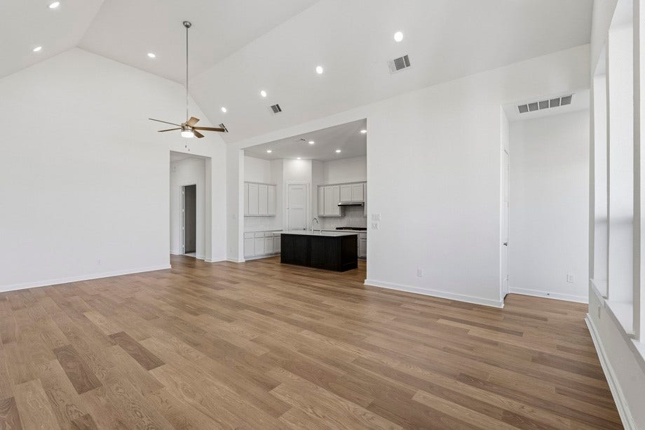 6435 Redwood Forest Drive, Manvel, TX 77578 Elevated living Family Room