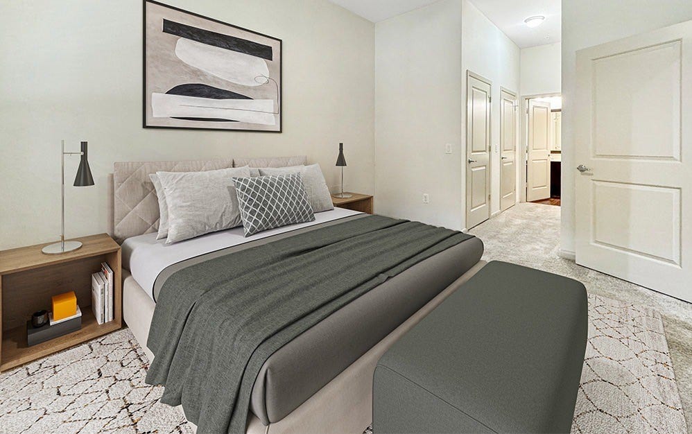 Main bedroom with private bathroom. Could fit king size bed and extra furniture.