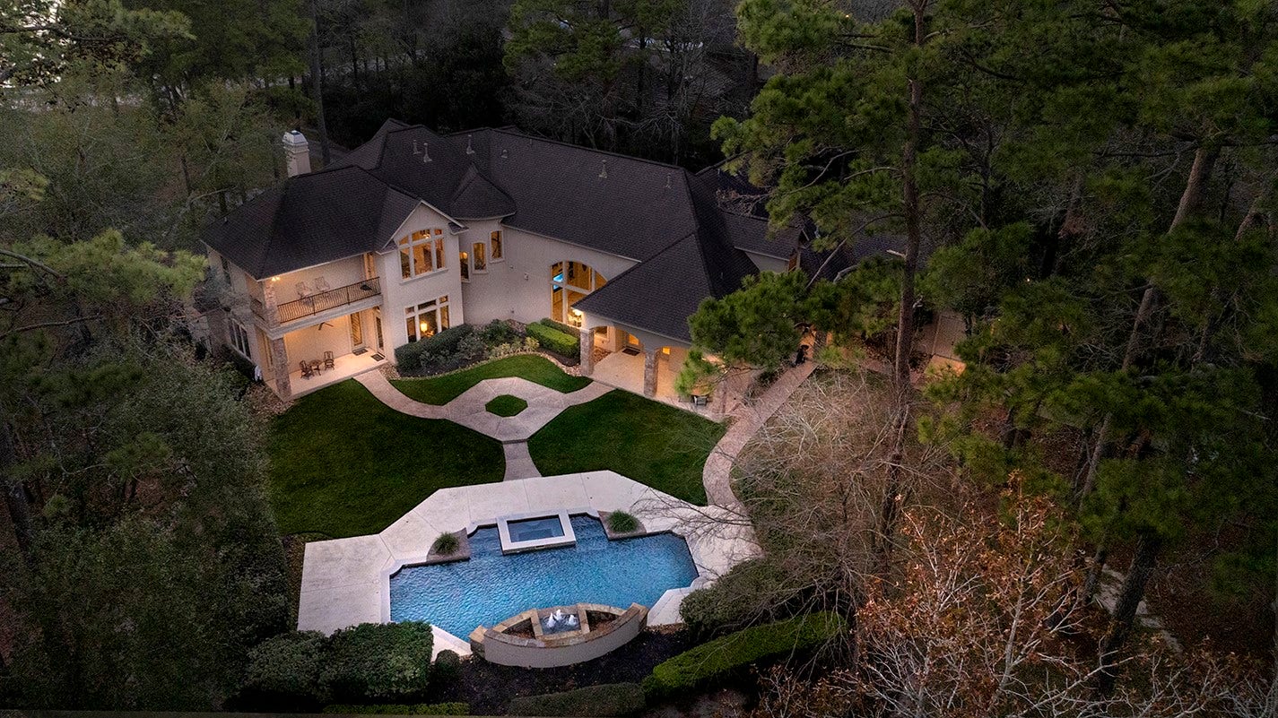 32 Palmer Woods Drive, The Woodlands, TX 77381 32 Palmer Woods Drive, The Woodlands, TX 77381