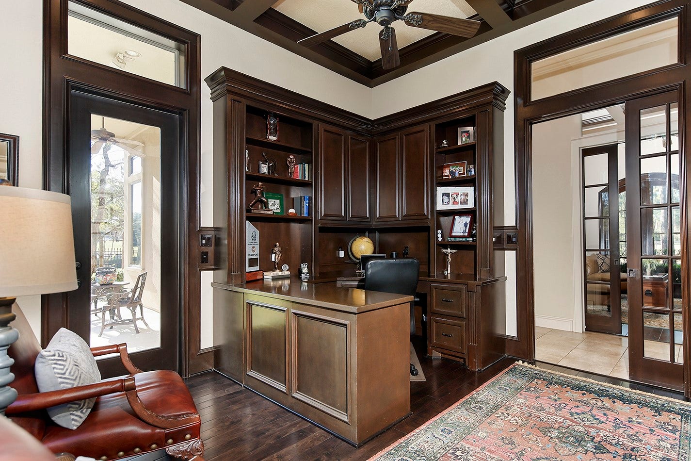 32 Palmer Woods Drive, The Woodlands, TX 77381 32 Palmer Woods Drive, The Woodlands, TX 77381