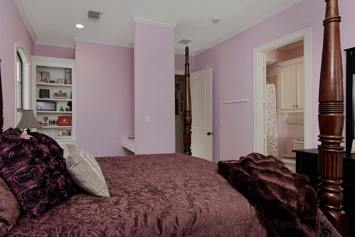 32 Palmer Woods Drive, The Woodlands, TX 77381 32 Palmer Woods Drive, The Woodlands, TX 77381