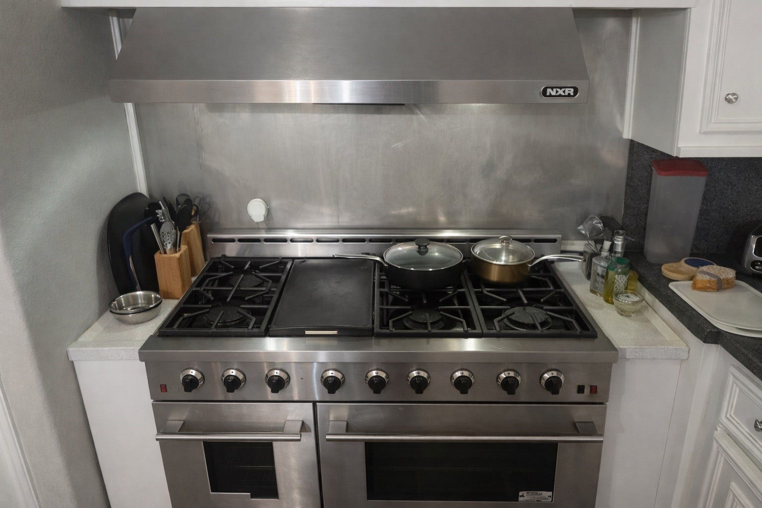 431 Hana Drive, Tiki Island, TX 77554 Gas range