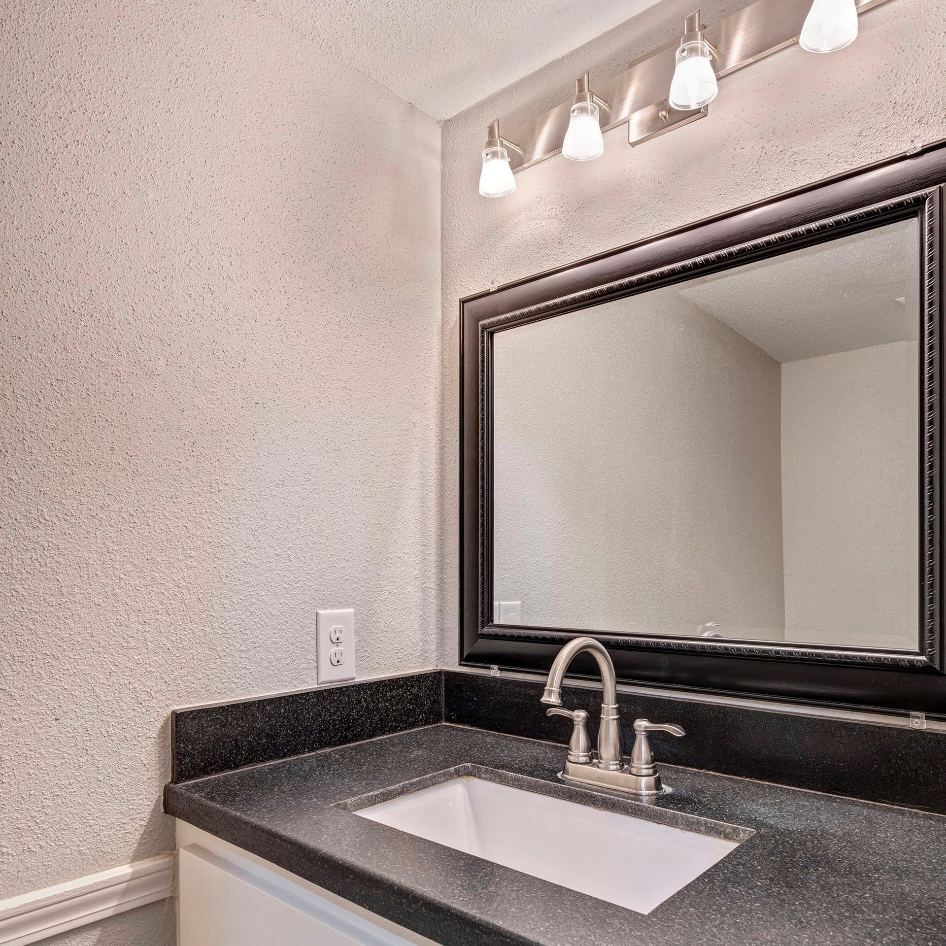 5005 Georgi Lane, #165, Houston, TX 77092 Downstairs powder bath. There is also a large storage closet downstairs.