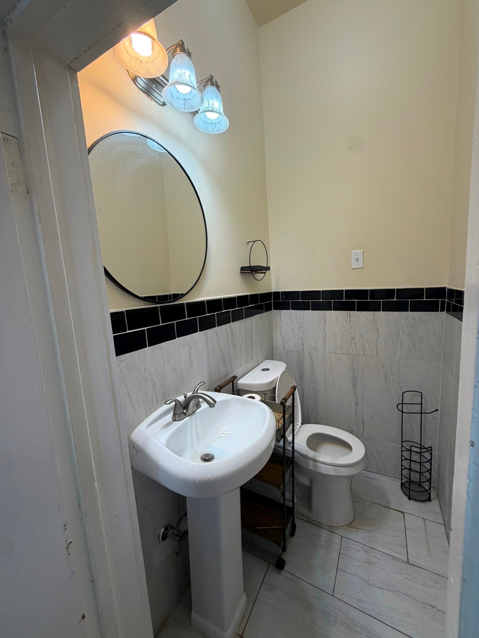 4127 Avenue M, #2, Galveston, TX 77550 4127 Avenue M, #2, Galveston, TX 77550