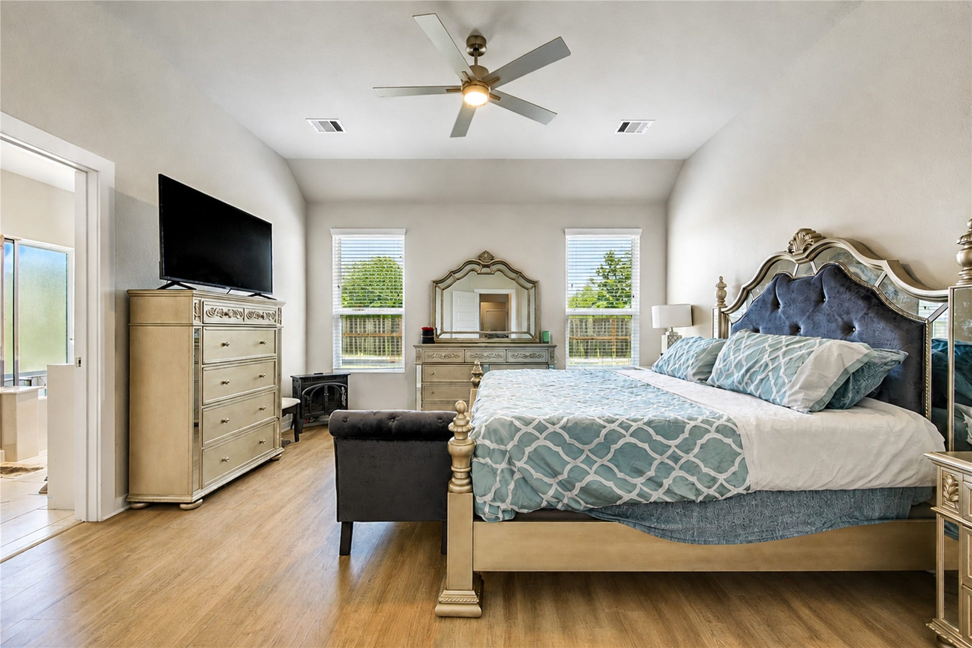 2223 Emerald Diamond Court, Fresno, TX 77545 1st Floor Primary bedroom