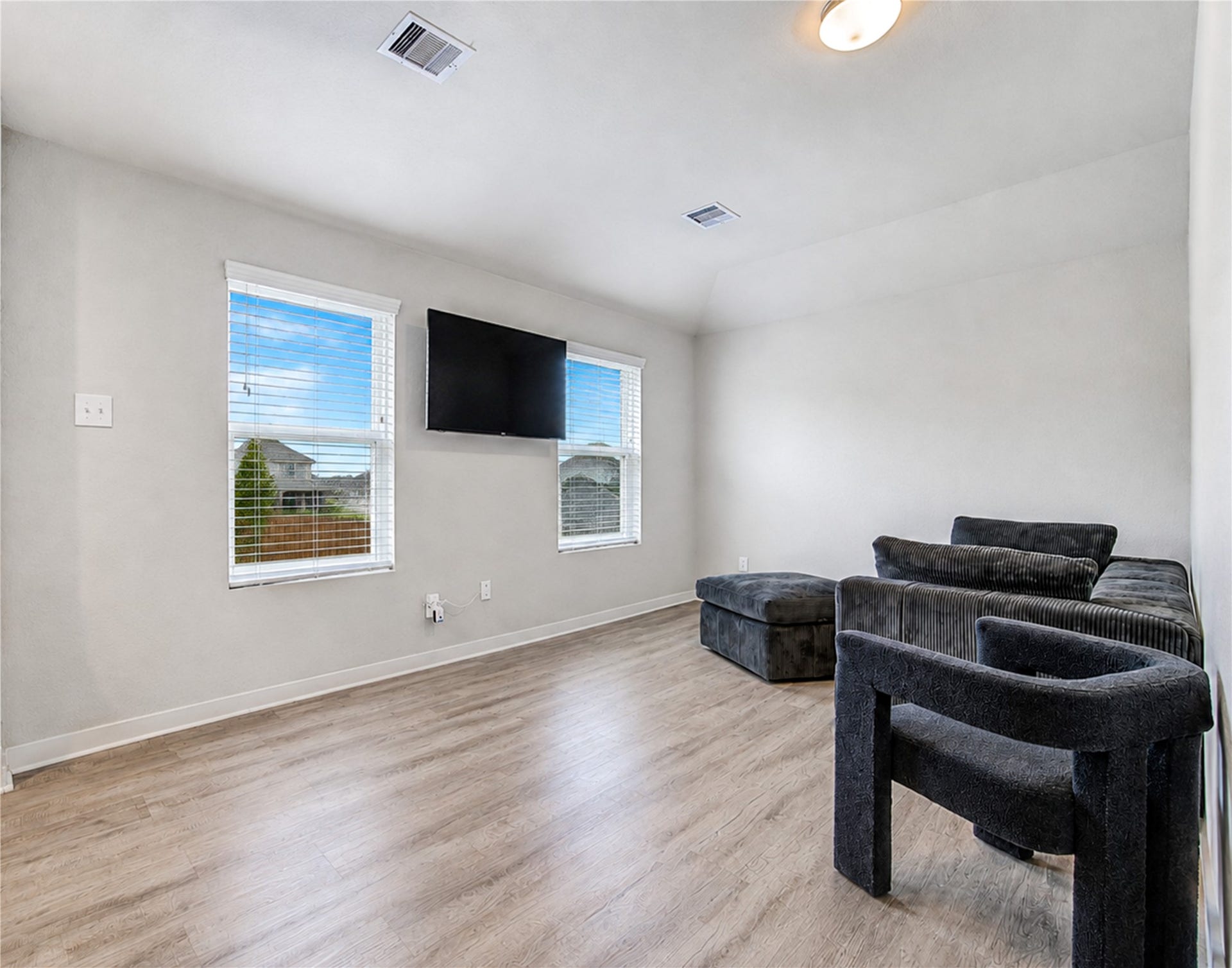 2223 Emerald Diamond Court, Fresno, TX 77545 Gameroom