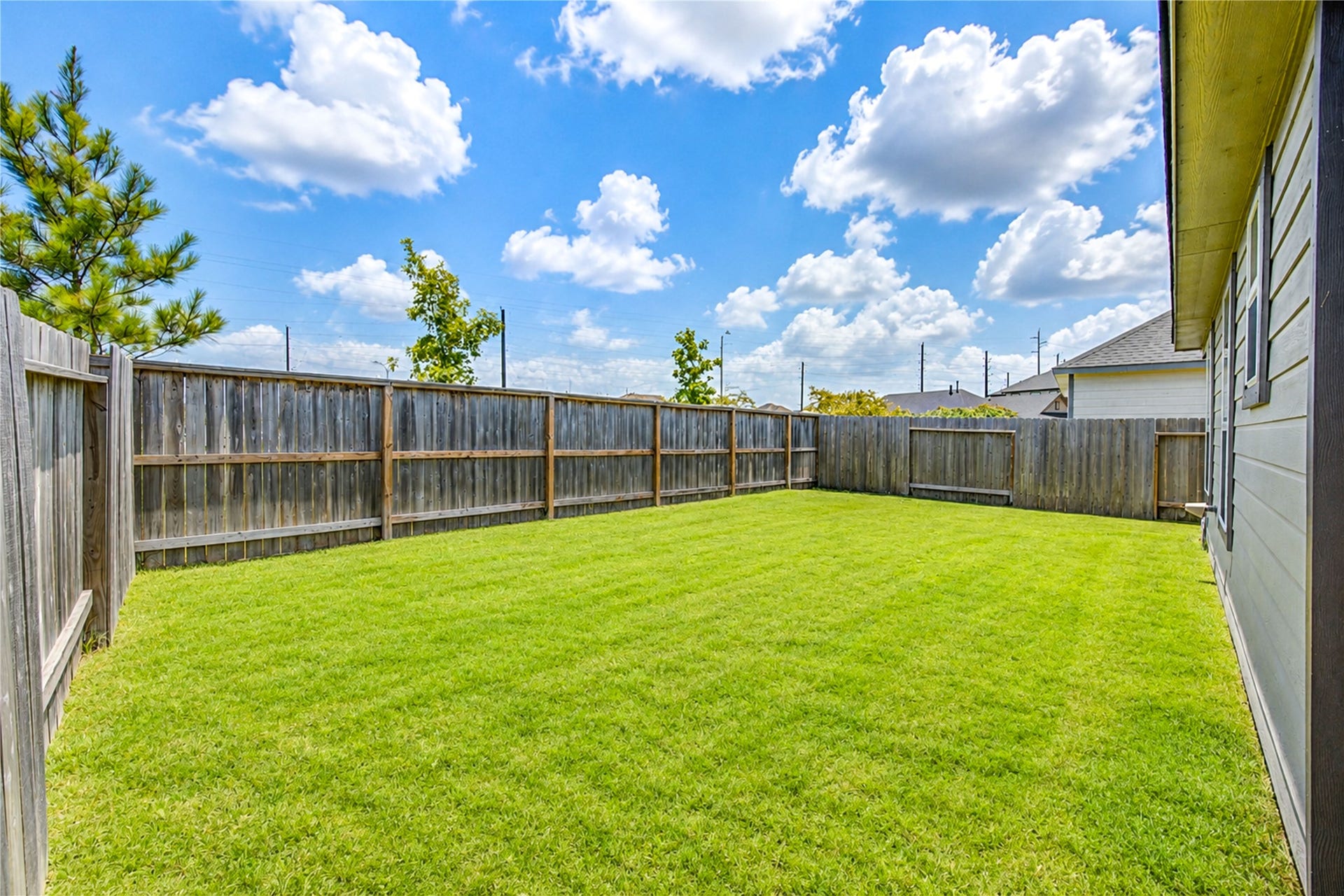2223 Emerald Diamond Court, Fresno, TX 77545 2223 Emerald Diamond Court, Fresno, TX 77545