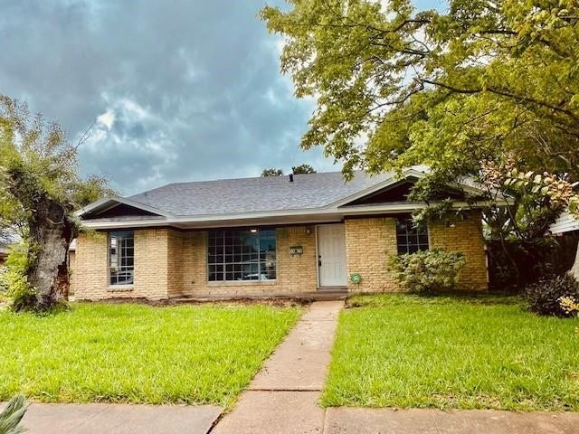 Property photo for 3919 Hickok Lane, Houston, TX