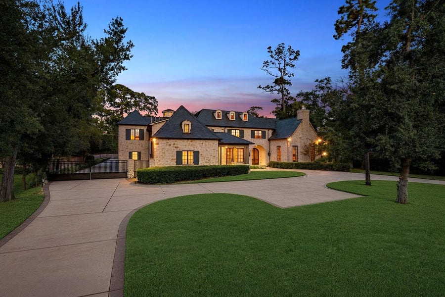 Property photo for 852 Country Lane, Houston, TX