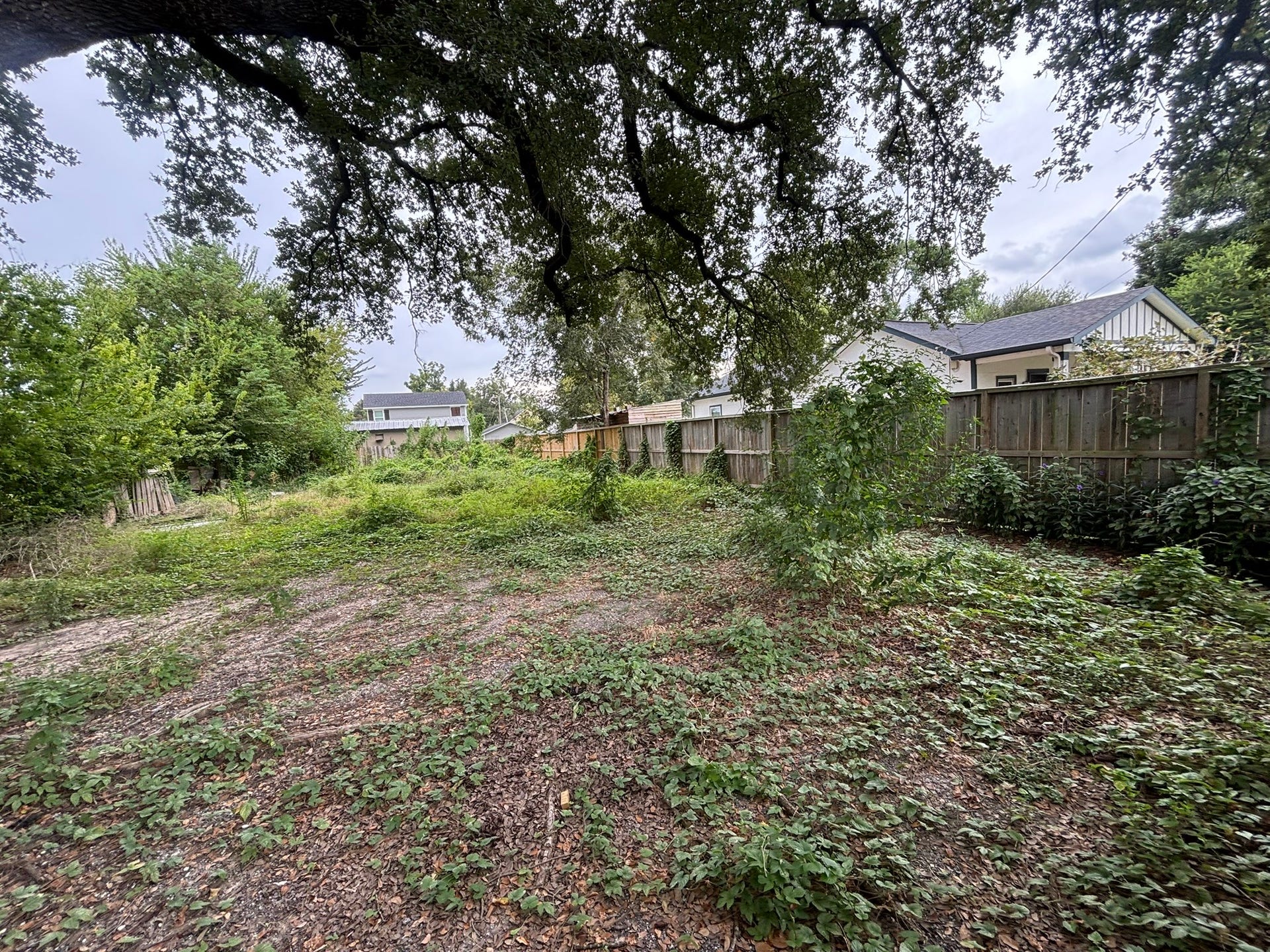 3726 Parker Road, Houston, TX 77093 3726 Parker Road, Houston, TX 77093