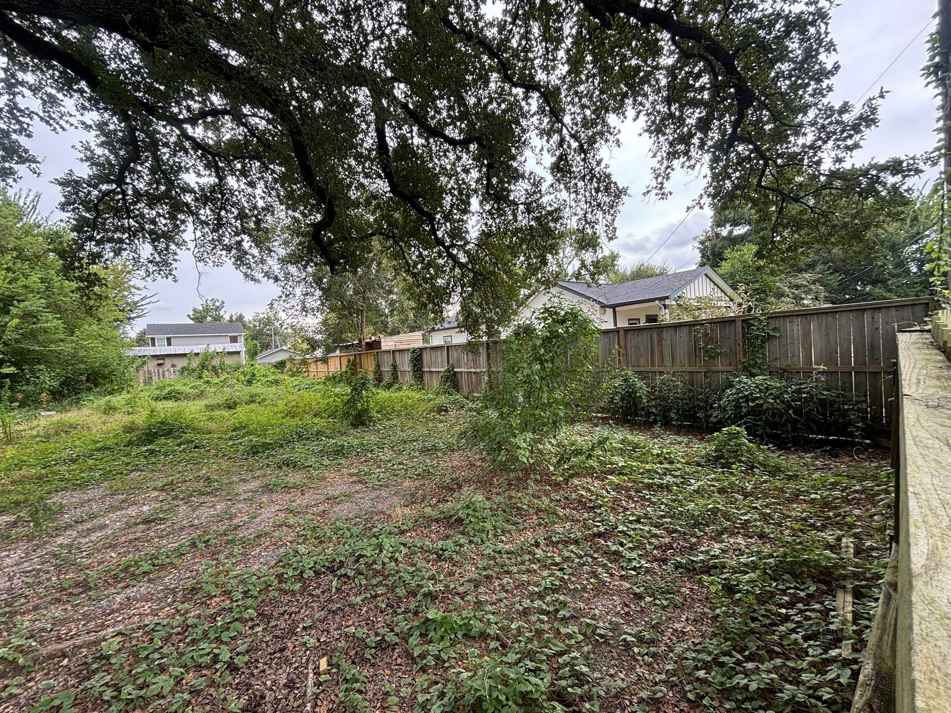 3726 Parker Road, Houston, TX 77093 3726 Parker Road, Houston, TX 77093