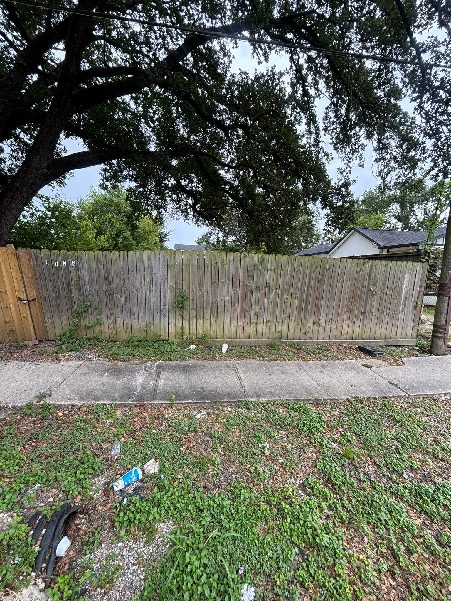 3726 Parker Road, Houston, TX 77093 3726 Parker Road, Houston, TX 77093