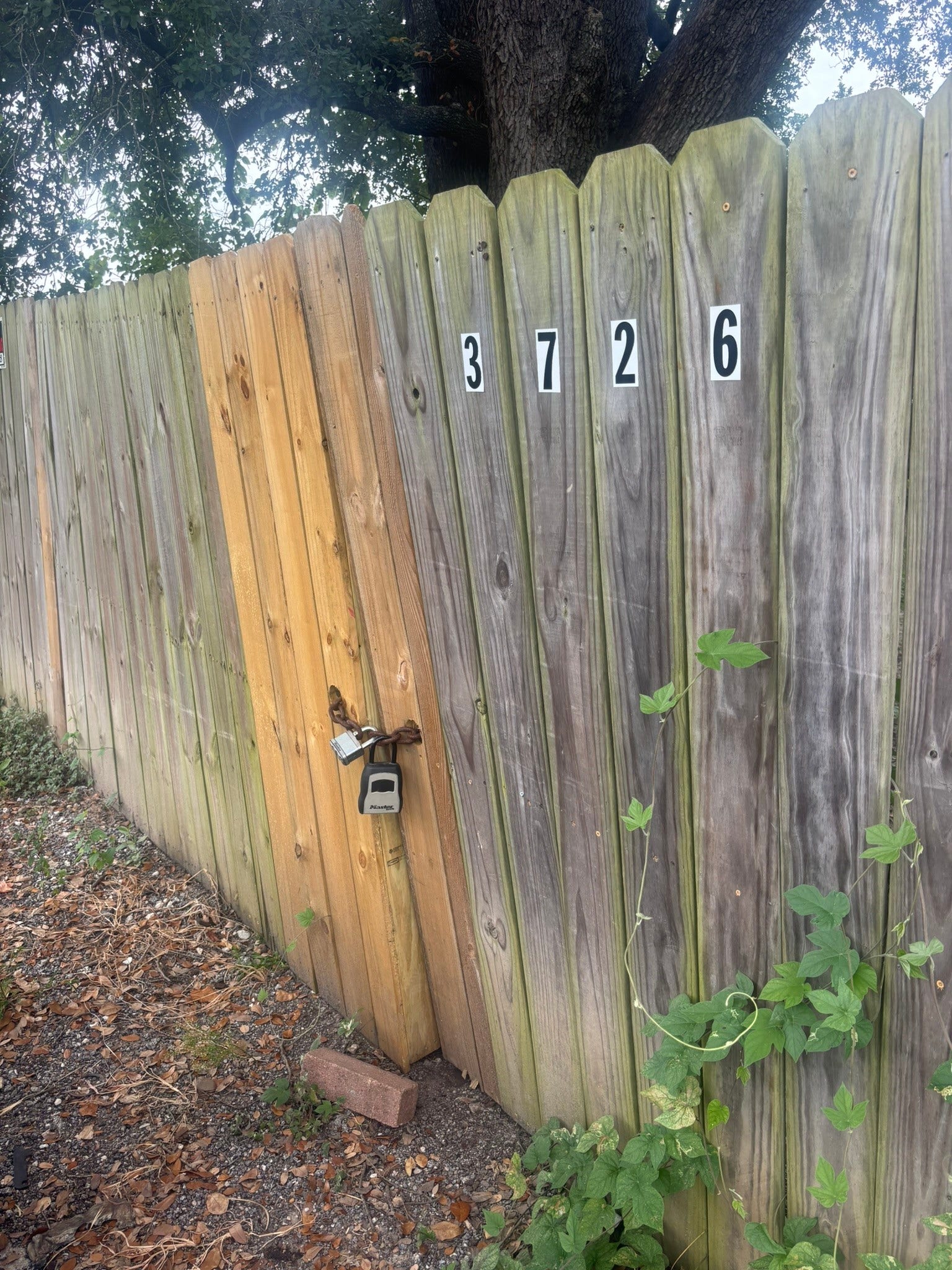 3726 Parker Road, Houston, TX 77093 3726 Parker Road, Houston, TX 77093