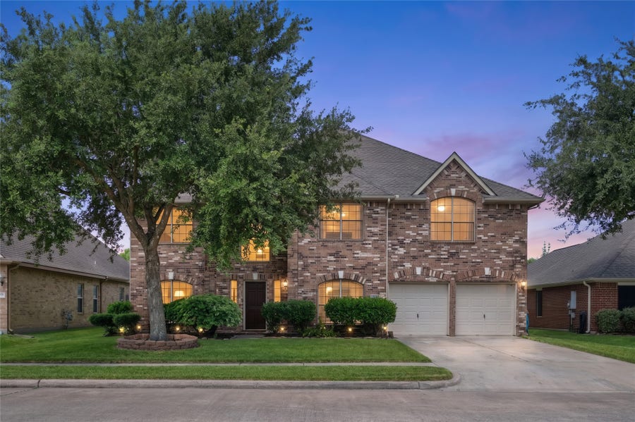 Property photo for 2322 Pine Brook Drive, Deer Park, TX