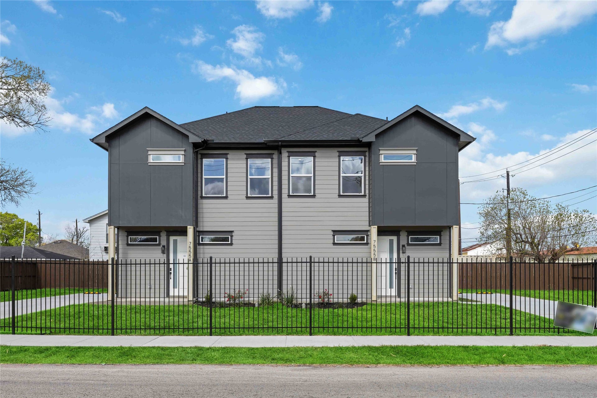 7555 Calhoun Street, #B, Houston, TX 77033 7555 Calhoun Street, #B, Houston, TX 77033