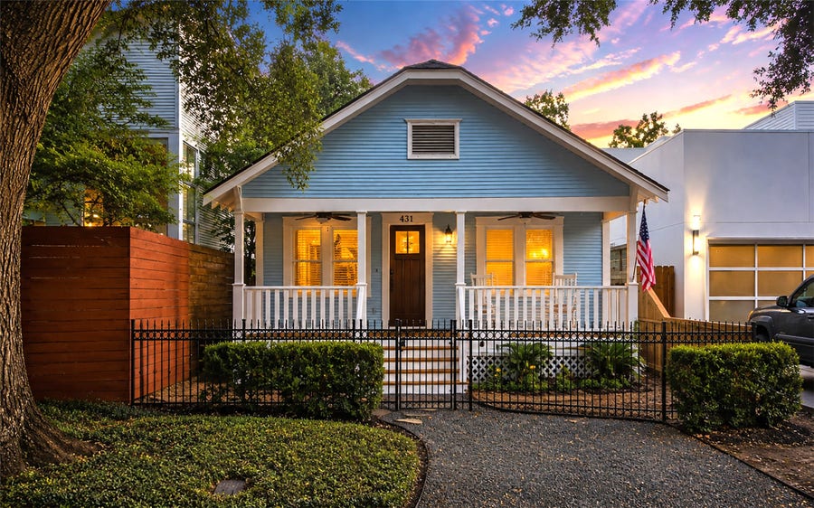 Property photo for 431 W 27th Street, Houston, TX