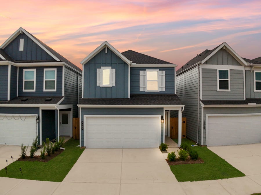 Property photo for 3543 Blackbird Lane, Katy, TX