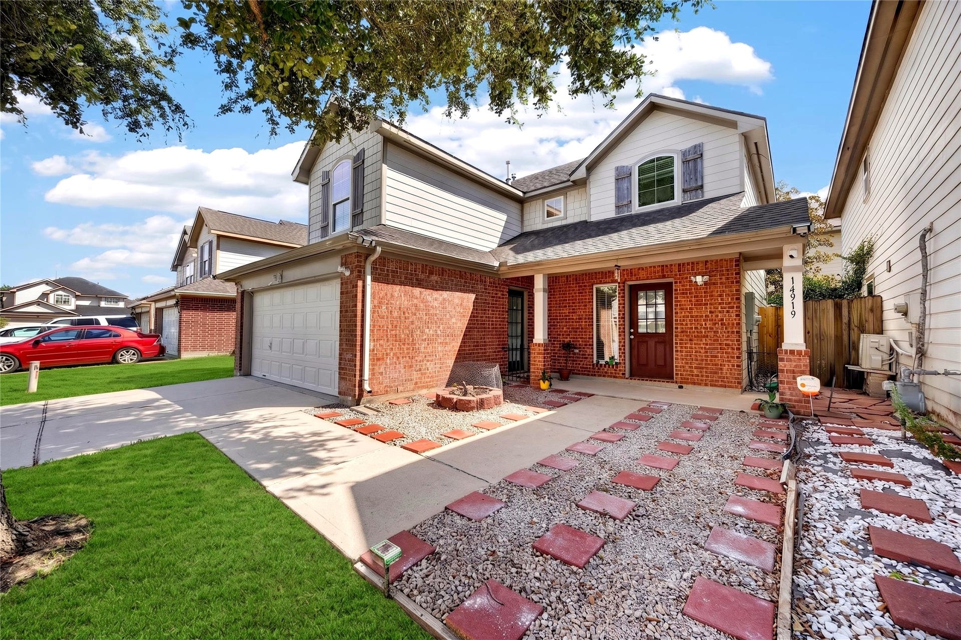 14919 Gray Ridge Drive, Houston, TX 77082