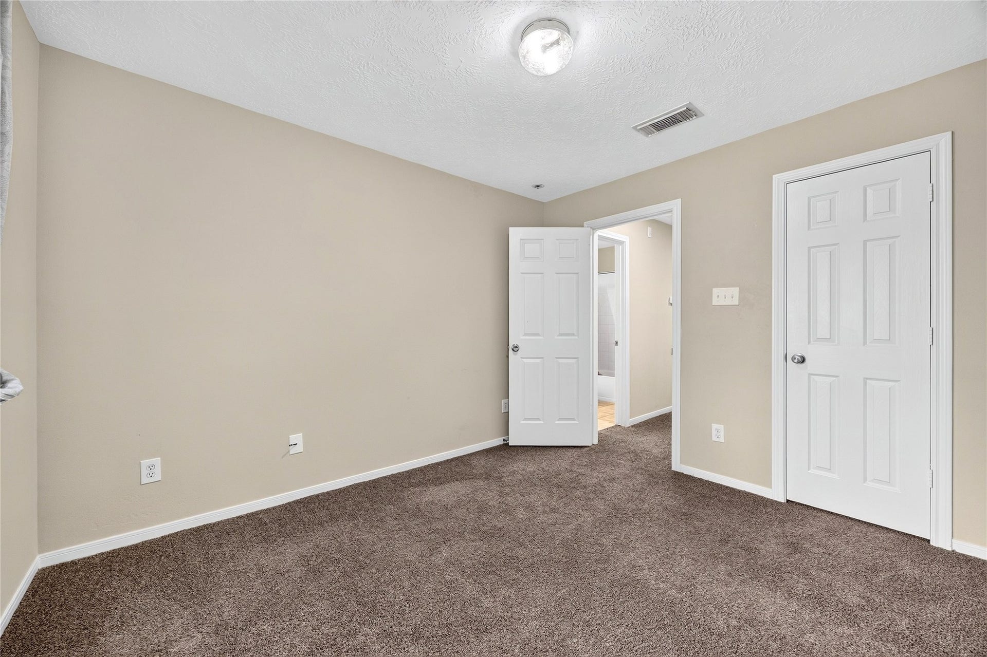 14919 Gray Ridge Drive, Houston, TX 77082