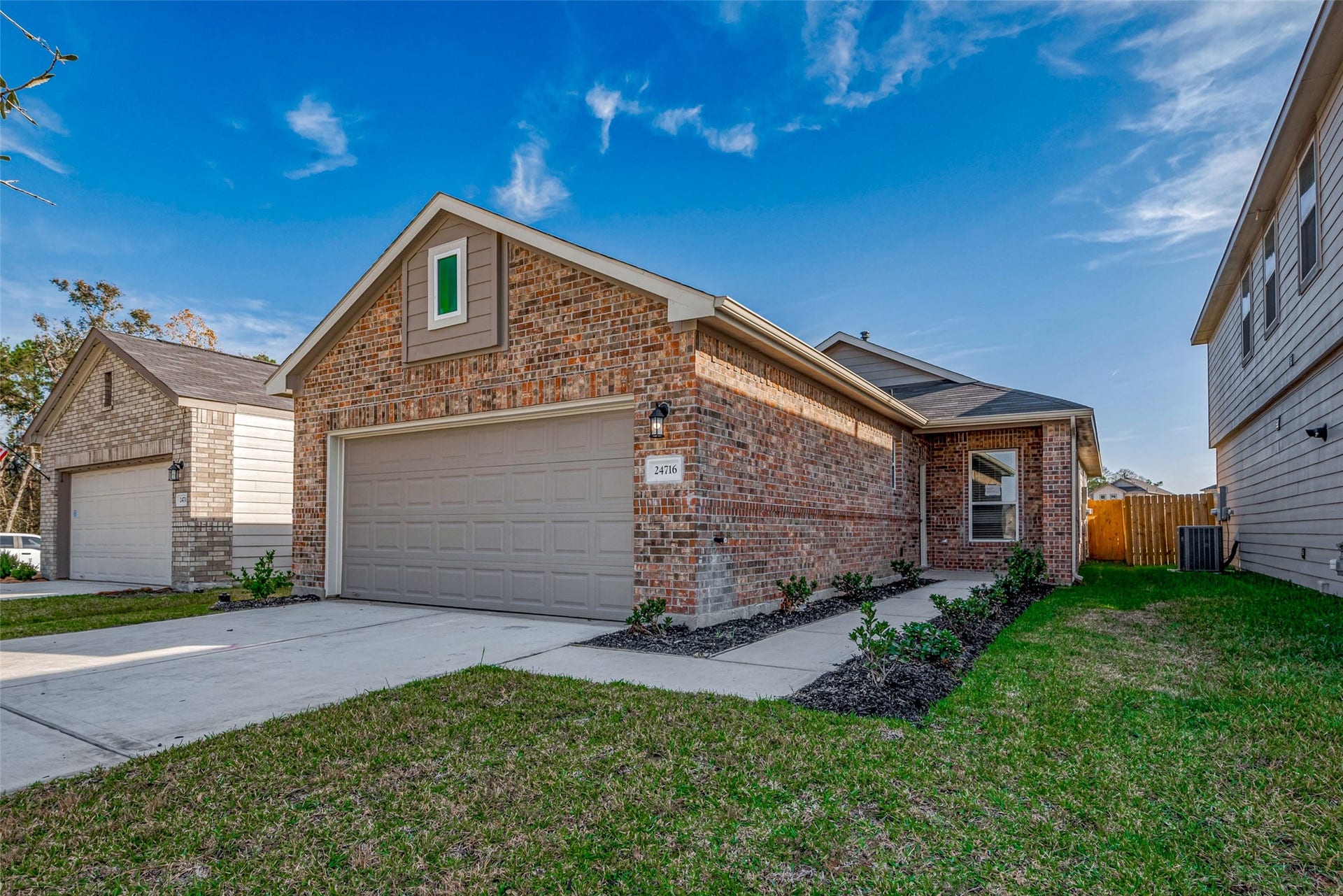 9960 Enclave Grove Street, Willis, TX 77318