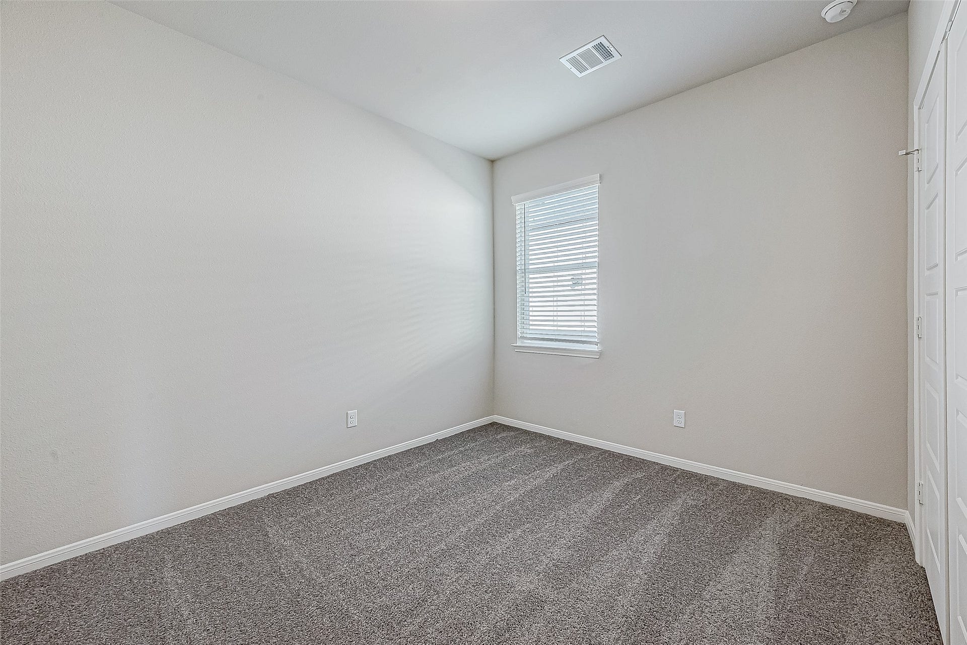 9960 Enclave Grove Street, Willis, TX 77318
