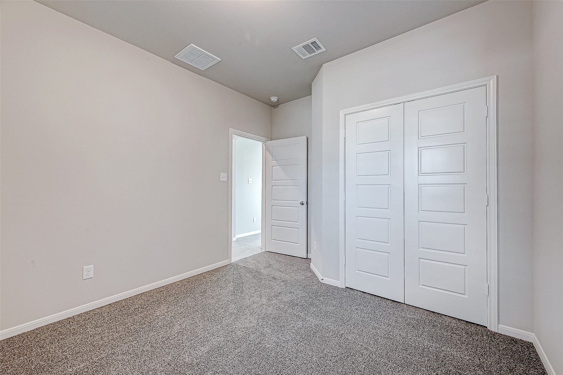 9960 Enclave Grove Street, Willis, TX 77318