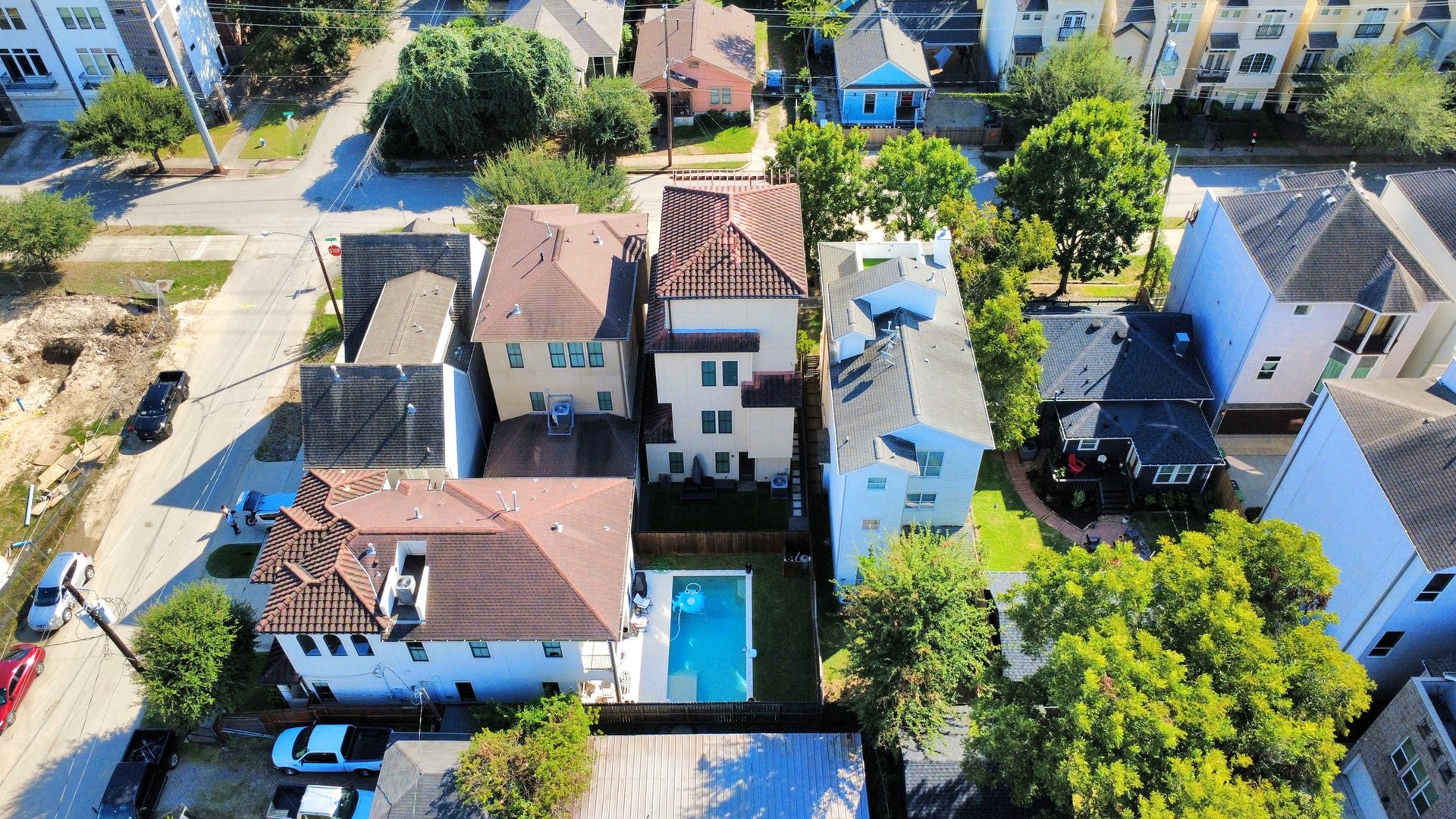 1706 Spring Street, Houston, TX 77007 1706 Spring Street, Houston, TX 77007