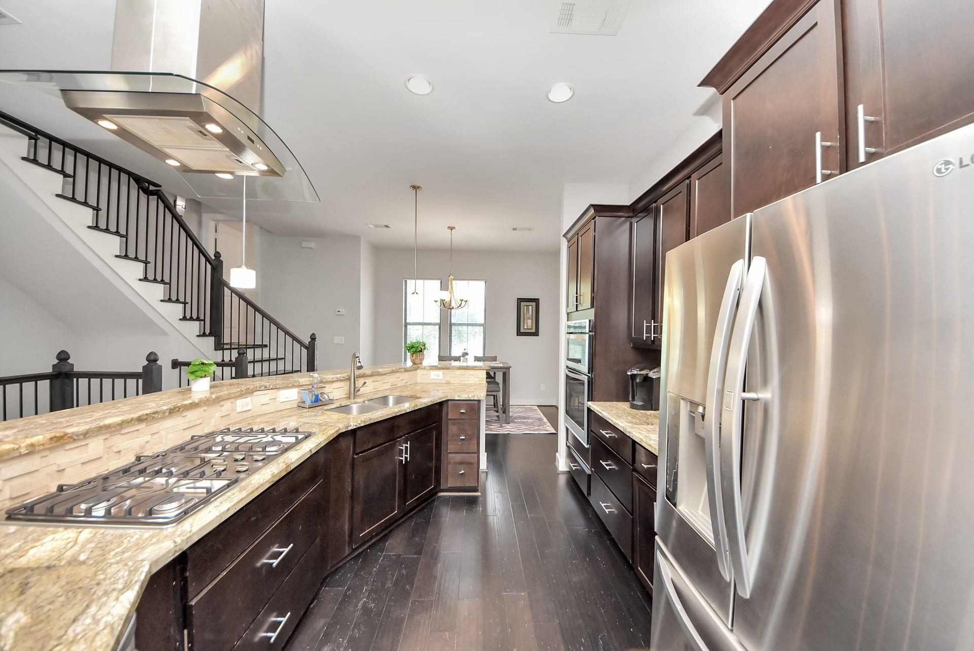 1706 Spring Street, Houston, TX 77007 1706 Spring Street, Houston, TX 77007