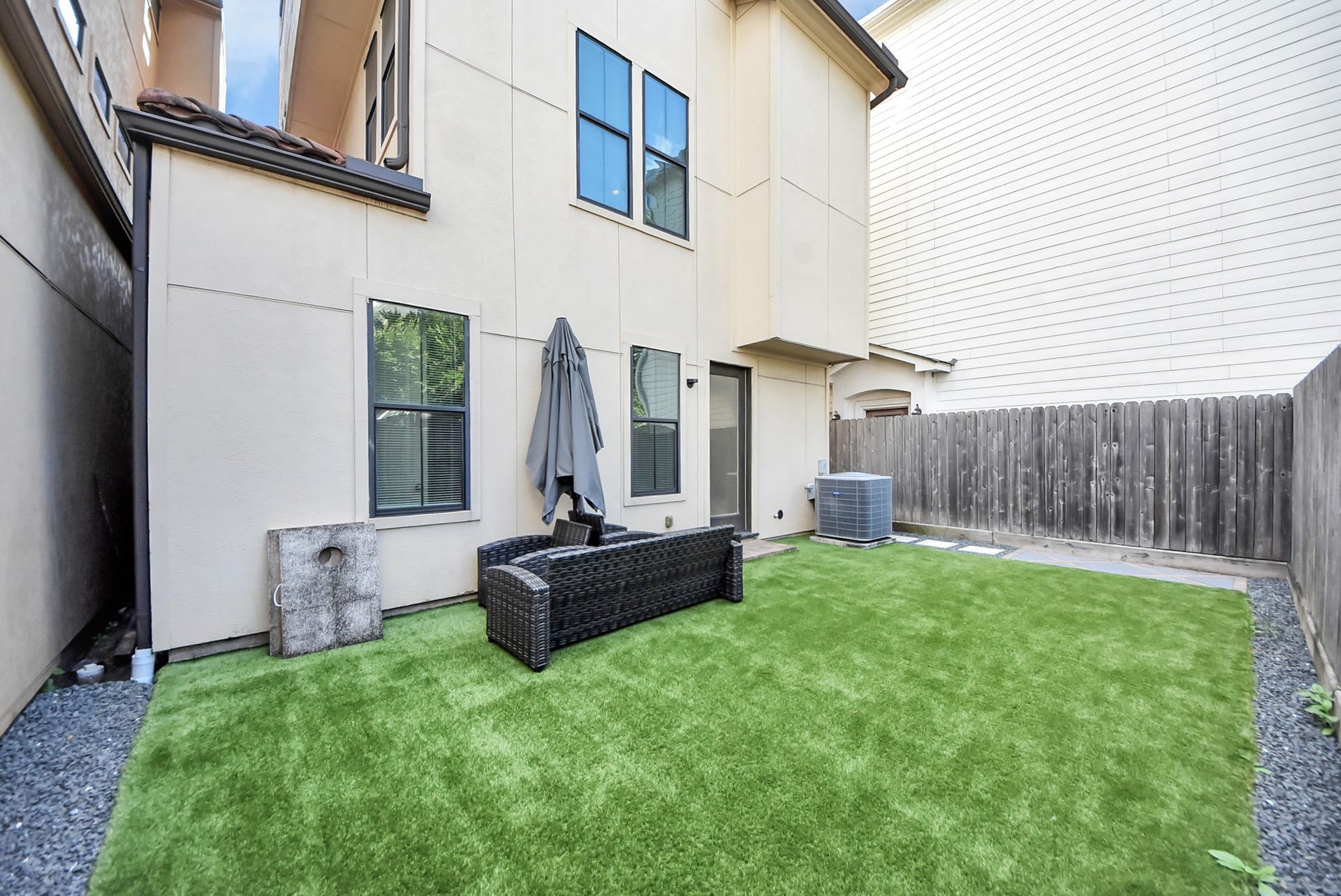 1706 Spring Street, Houston, TX 77007 1706 Spring Street, Houston, TX 77007