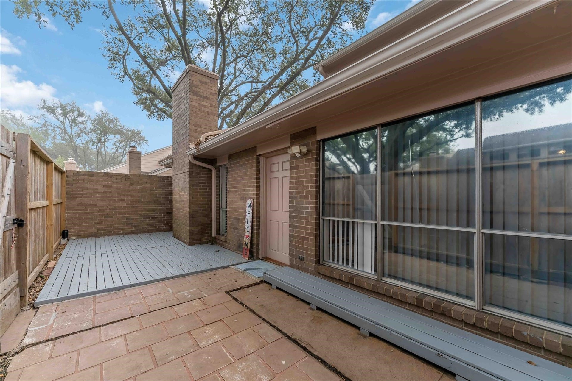 13911 Hollowgreen Drive, Houston, TX 77082 13911 Hollowgreen Drive, Houston, TX 77082
